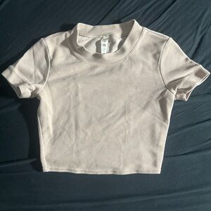 ALO Yoga Cream Ribbed Top